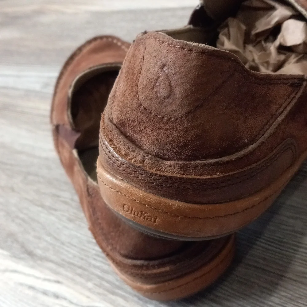 Olukai Puhalu Brown Suede Moccasin Slide Men's Size 8.5